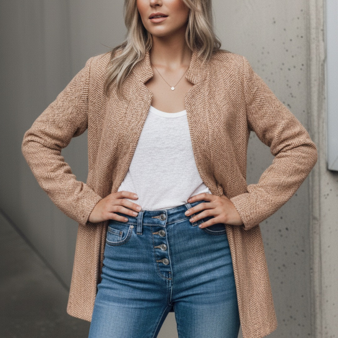 Short Lined Woolen Coat